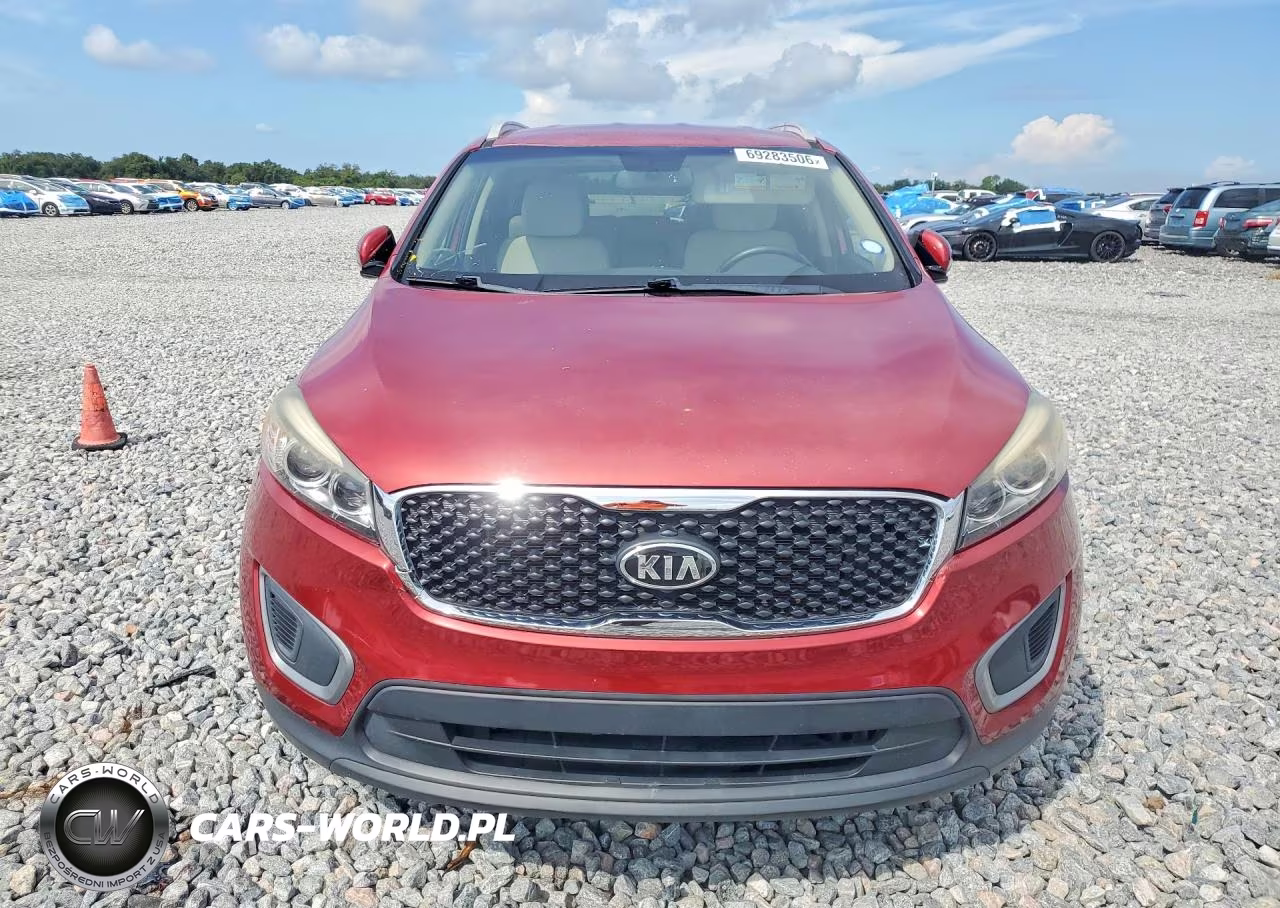 2016 Kia Sorento Lx V6 VIN:5XYPG4A56GG182903 - 5