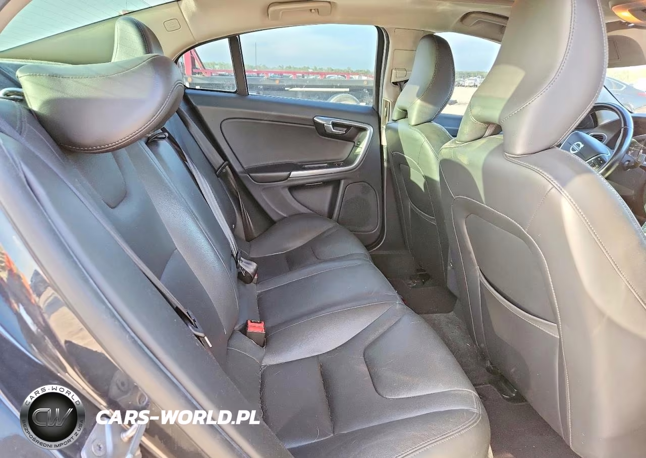 2015 Volvo S60 Premier VIN:YV140MFB0F2315387 - 10