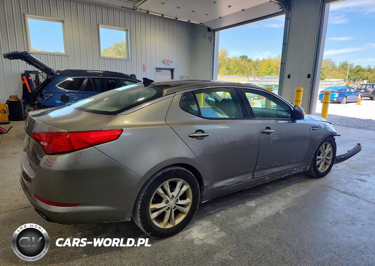 2012 Kia Optima Ex VIN:5XXGN4A74CG072745 - 3