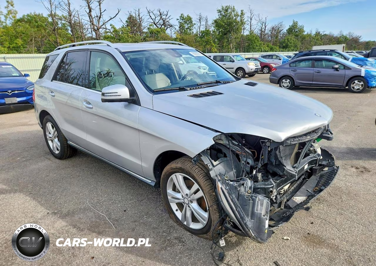 2015 Mercedes-Benz Ml 350 4Matic VIN:4JGDA5HBXFA520576 - 4