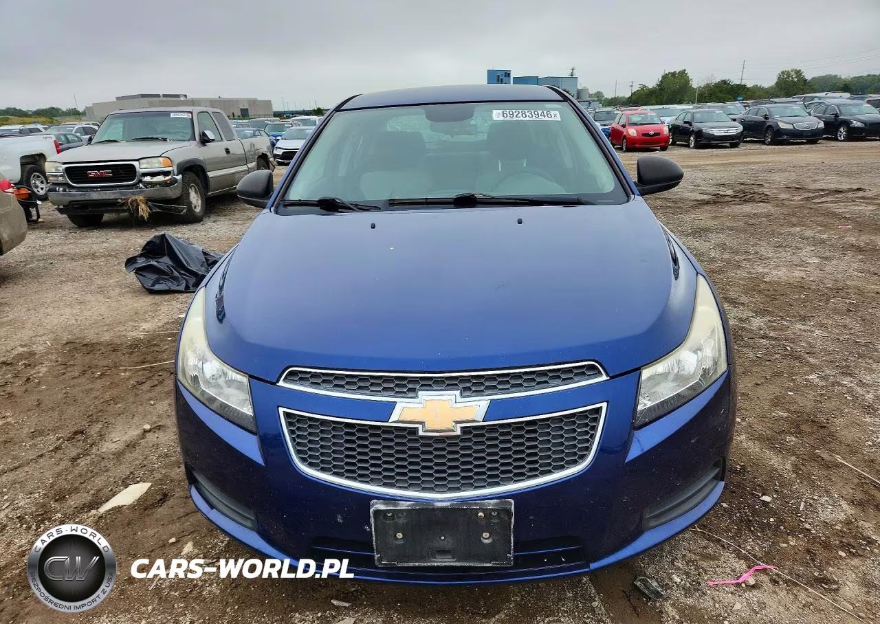 2013 Chevrolet Cruze Ls VIN:1G1PA5SH4D7221392 - 5