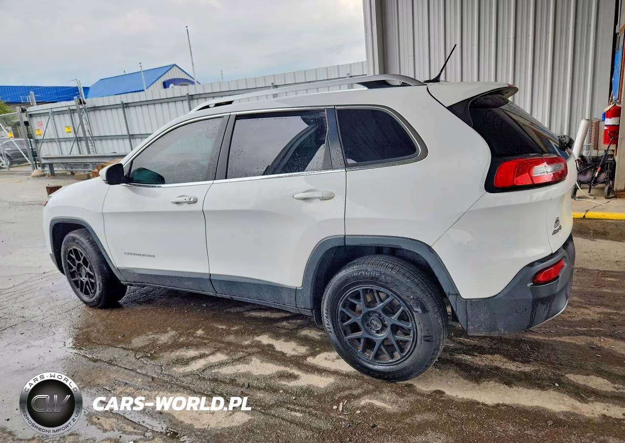 2015 Jeep Cherokee Limited VIN:1C4PJMDBXFW772137 - 2