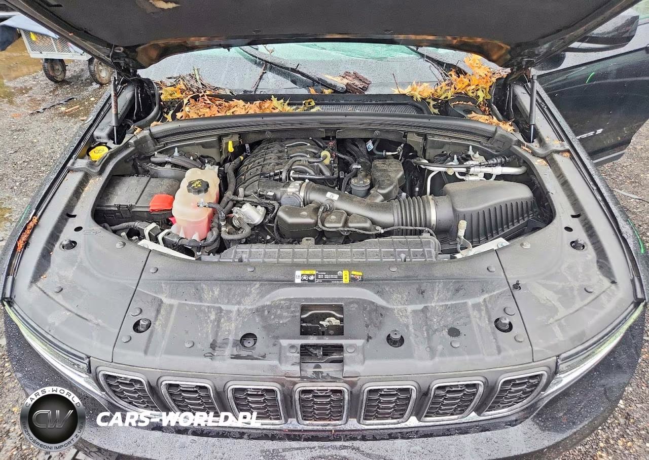 2023 Jeep Grand Cherokee L Laredo VIN:1C4RJKAG0P8744012 - 11