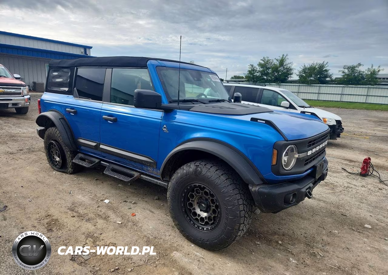 2024 Ford Bronco Black Diamond VIN:1FMDE1BH1RLA56810 - 4
