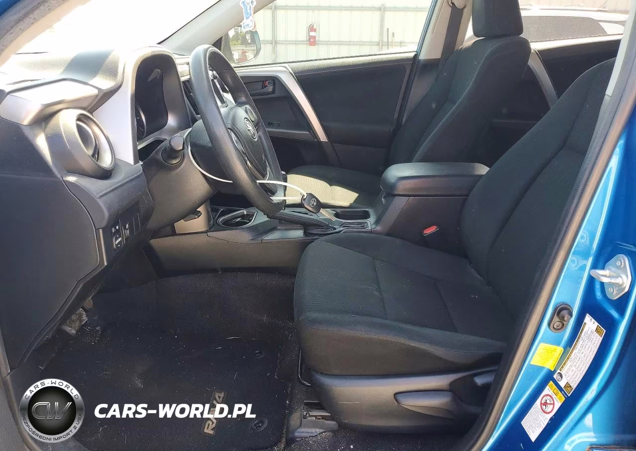 2016 Toyota Rav4 Le VIN:JTMZFREV4GJ067946 - 7