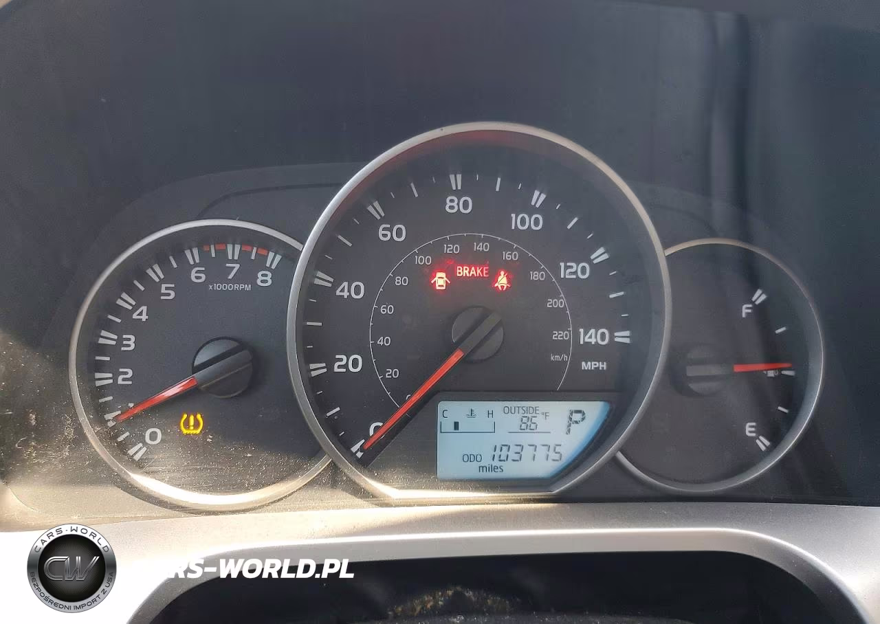 2016 Toyota Rav4 Le VIN:JTMZFREV4GJ067946 - 9