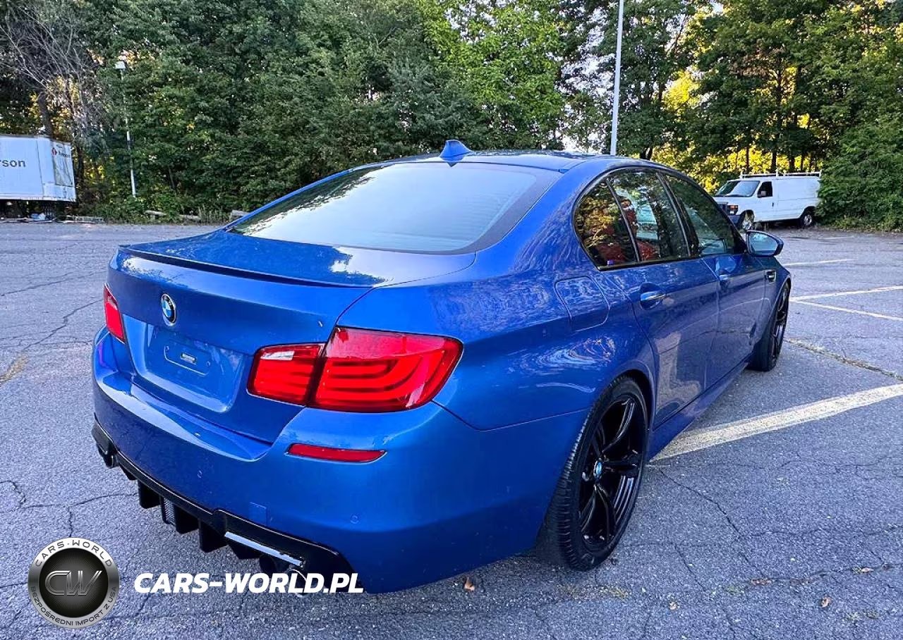 2013 BMW M5 VIN:WBSFV9C50DD096758 - 3