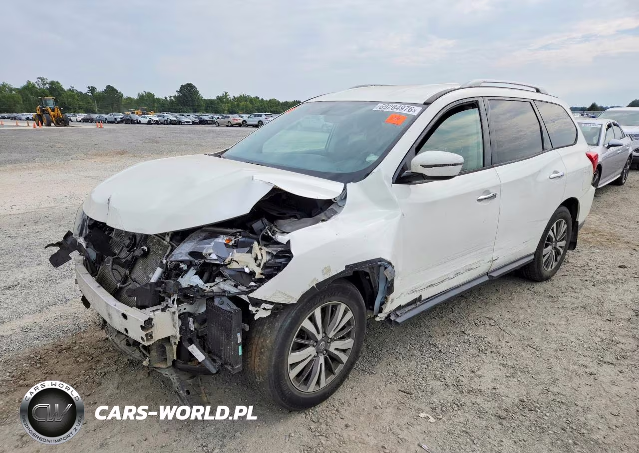 2020 Nissan Pathfinder S – zdjęcie 1 z 13