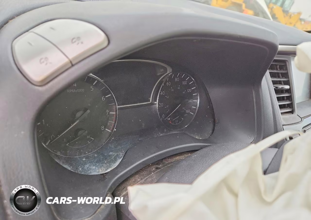 2020 Nissan Pathfinder S VIN:5N1DR2AN2LC604757 - 9
