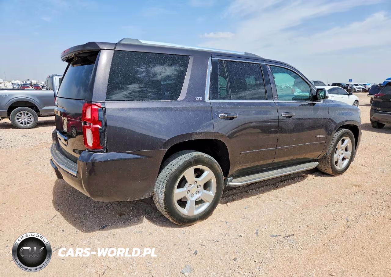 2015 Chevrolet Tahoe Ltz VIN:1GNSCCKC3FR520746 - 3