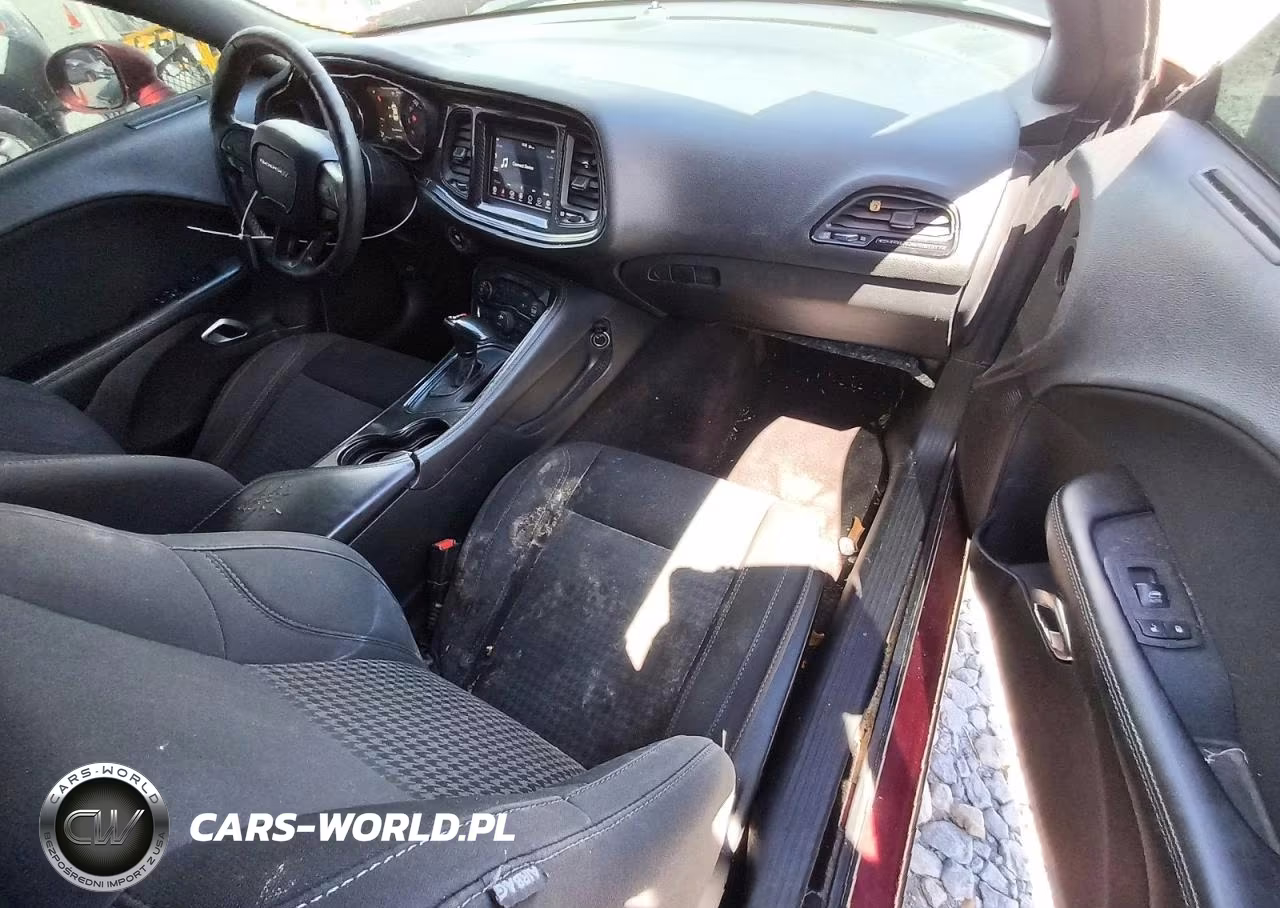 2019 Dodge Challenger Sxt VIN:2C3CDZGG5KH526118 - 8