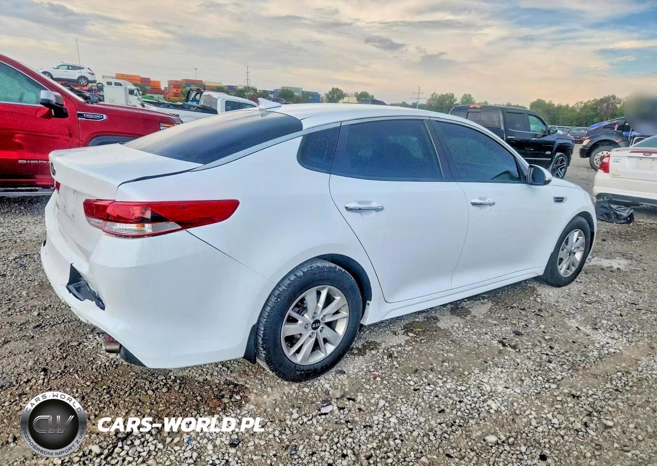 2016 Kia Optima Lx VIN:5XXGT4L36GG031880 - 3