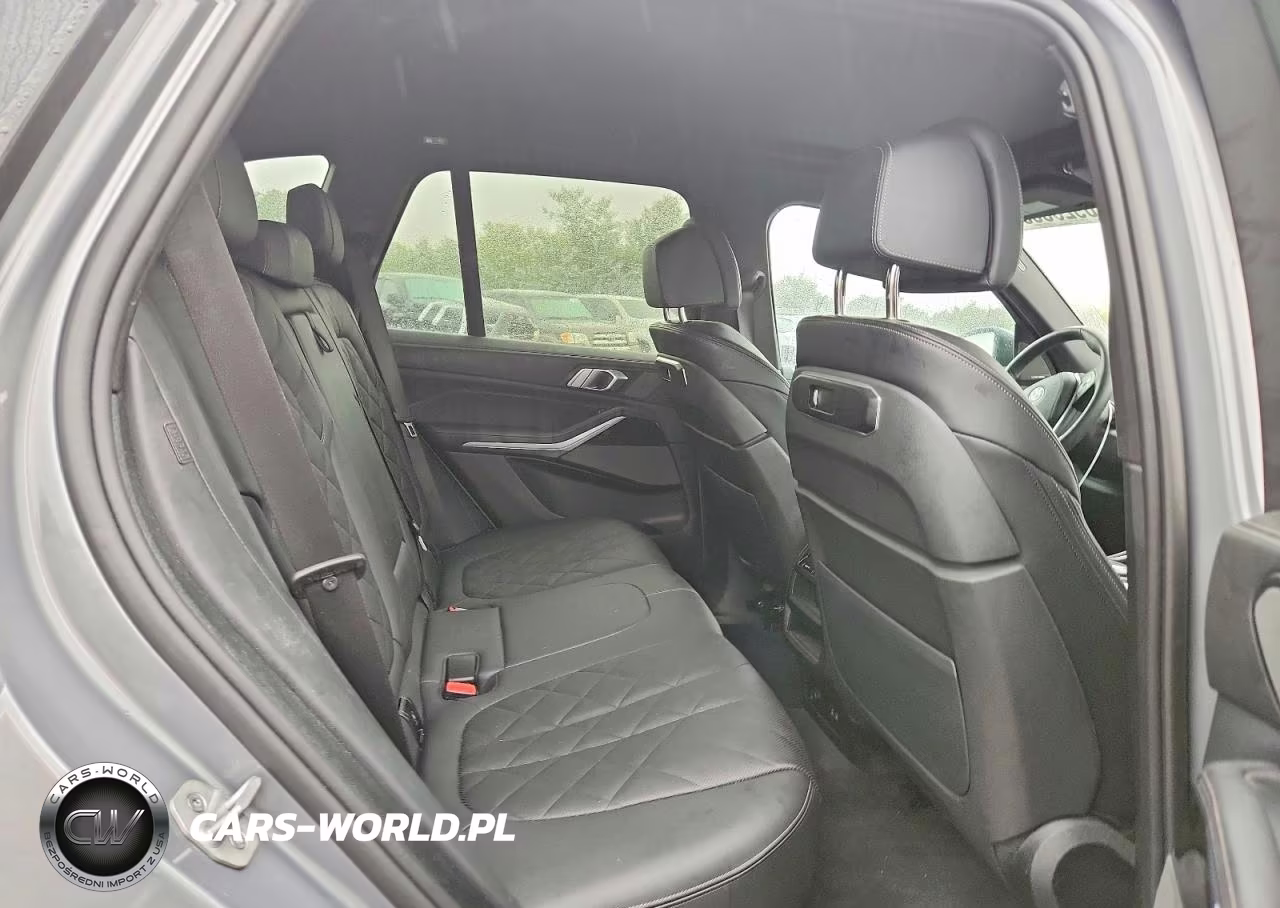 2024 BMW X5 xDrive40I VIN:5UX23EU04R9V17963 - 11
