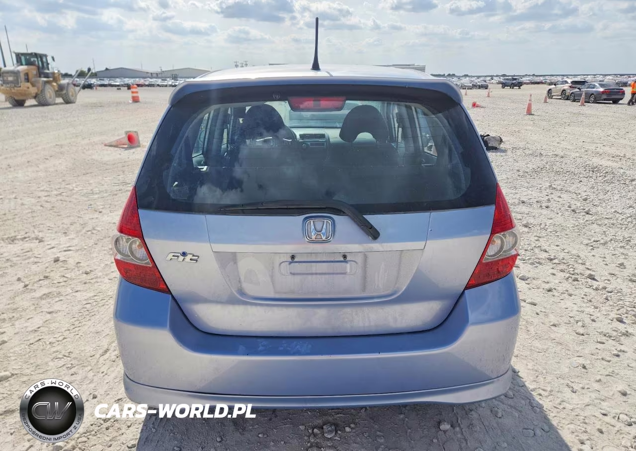 2008 Honda Fit Sport VIN:JHMGD38698S053999 - 6