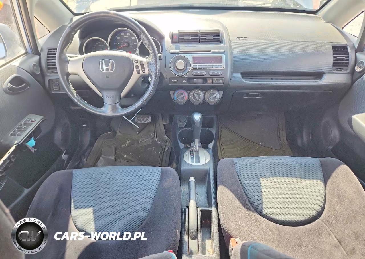 2008 Honda Fit Sport VIN:JHMGD38698S053999 - 8