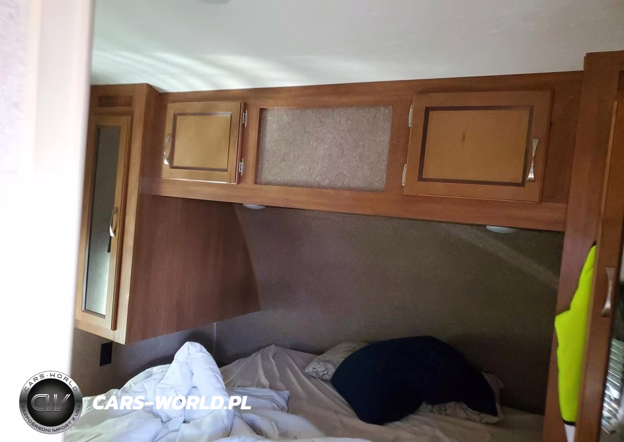 2018 Coachman Recreational Vehicle (Rv) VIN:5ZT2CANB9JU030753 - 5