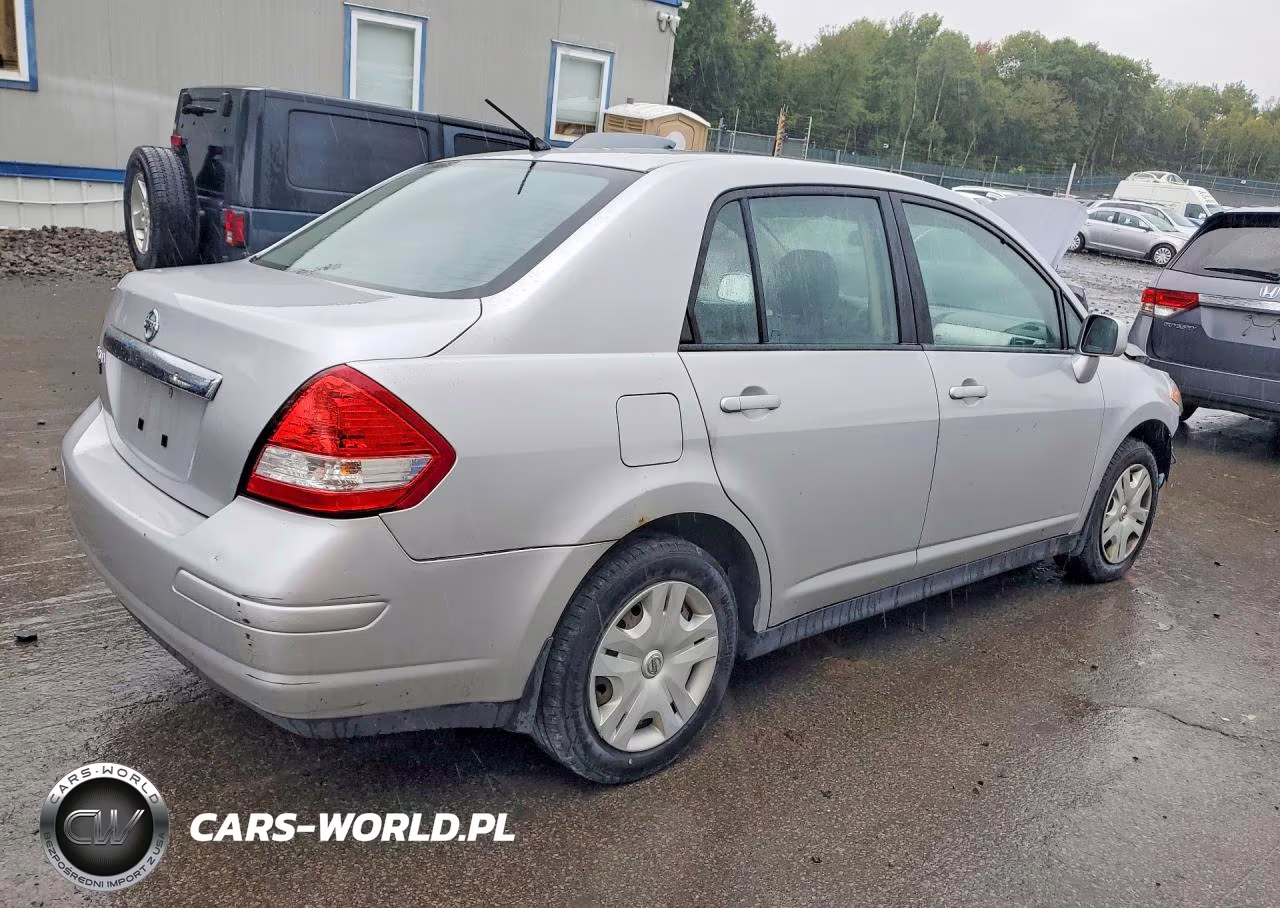 2011 Nissan Versa 1.8 S VIN:3N1BC1AP2BL369372 - 3