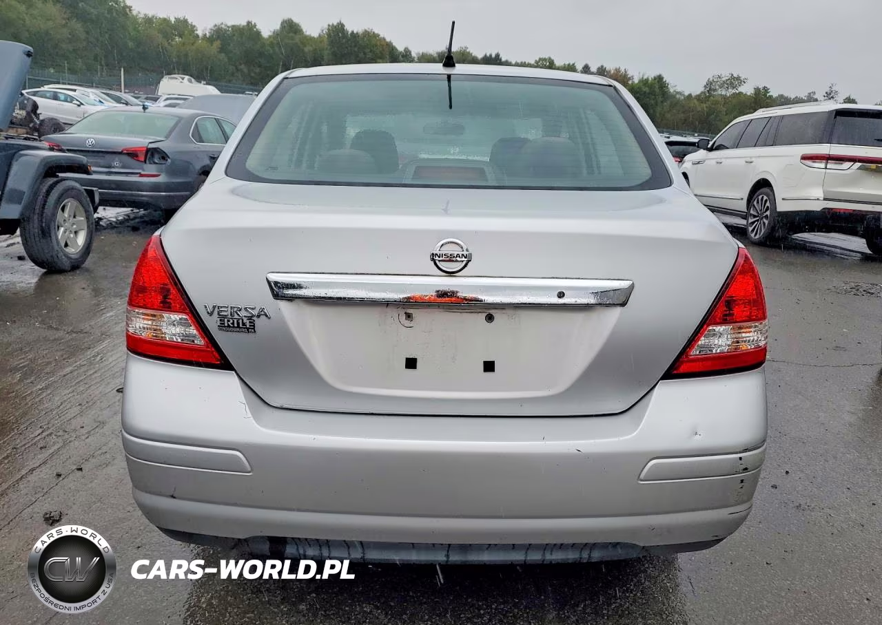 2011 Nissan Versa 1.8 S VIN:3N1BC1AP2BL369372 - 6