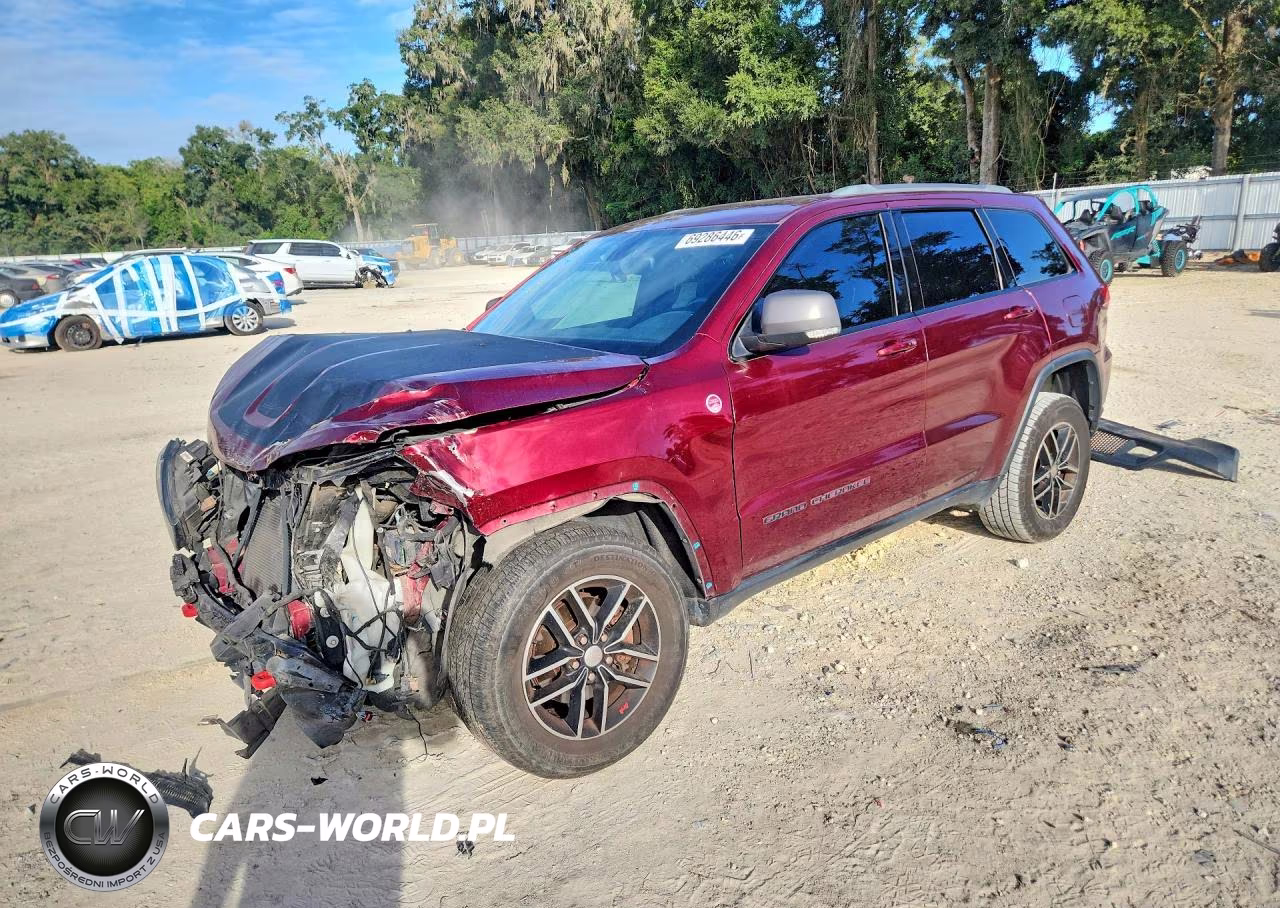 2018 Jeep Grand Cherokee Trailhawk VIN:1C4RJFLG2JC293111 - 1