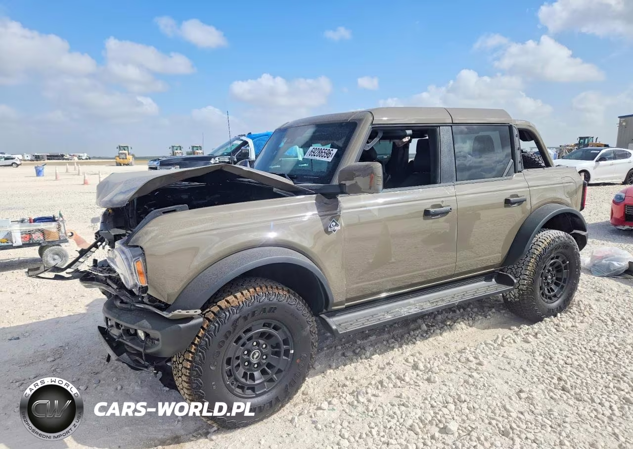 2026 Ford Bronco Outer Banks VIN:1FMEE8BPXTLB21102 - 1