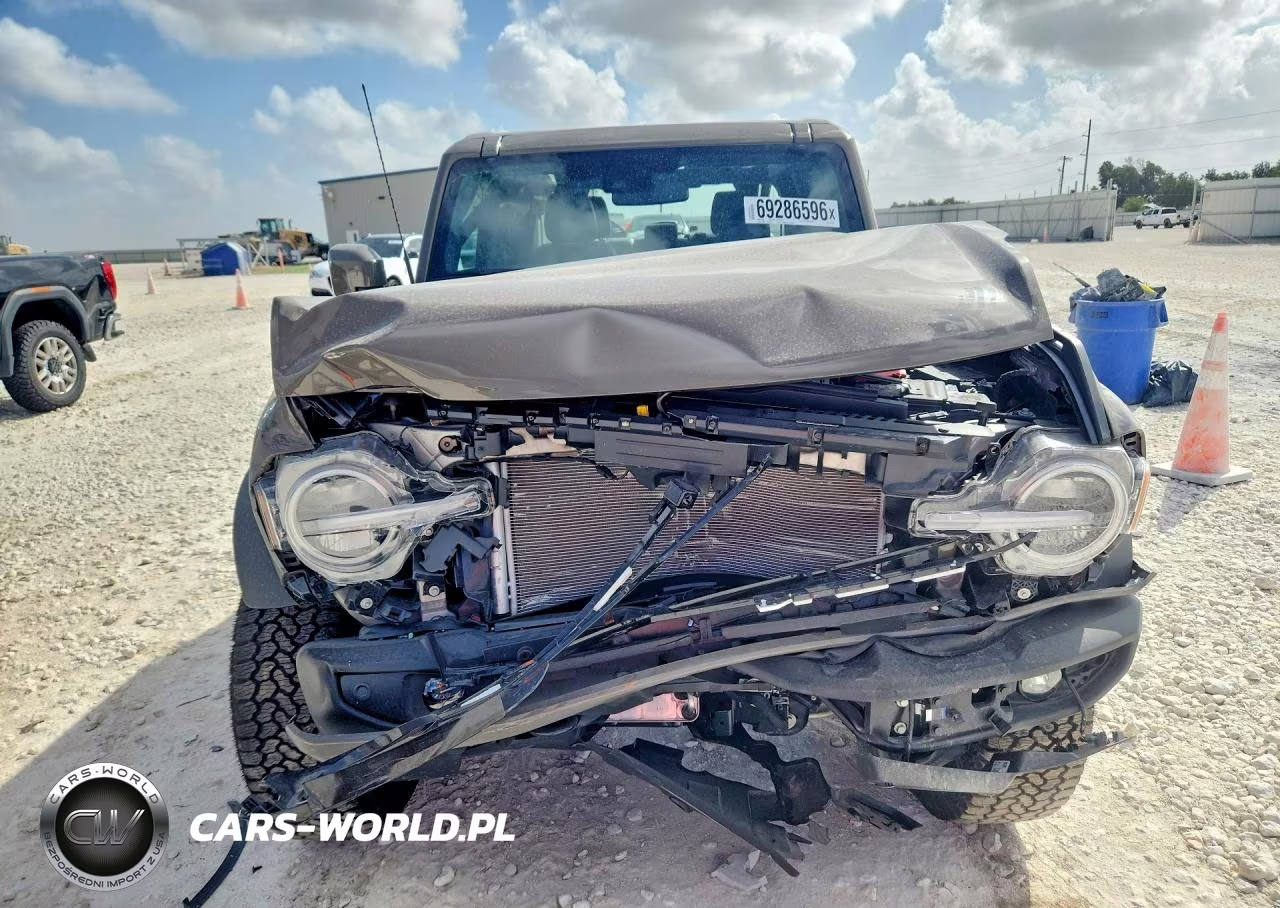 2026 Ford Bronco Outer Banks VIN:1FMEE8BPXTLB21102 - 5
