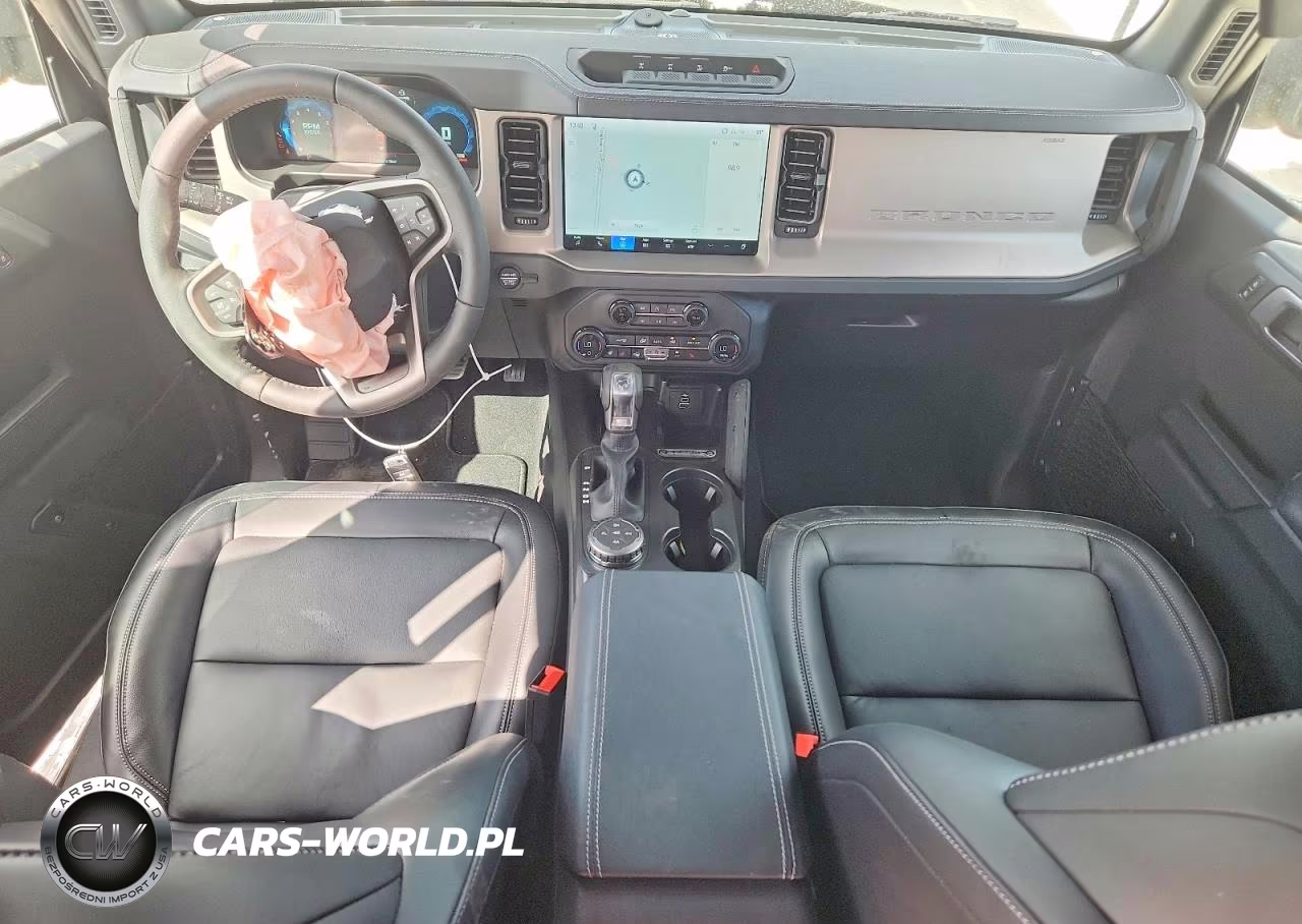 2026 Ford Bronco Outer Banks VIN:1FMEE8BPXTLB21102 - 8
