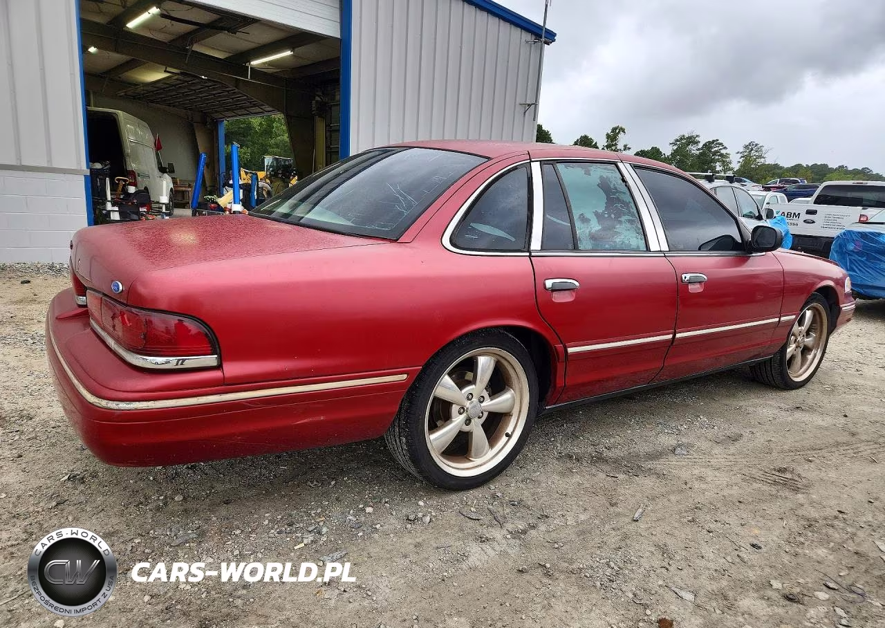 1997 Ford Crown Victoria Lx VIN:2FALP74WXVX210474 - 3