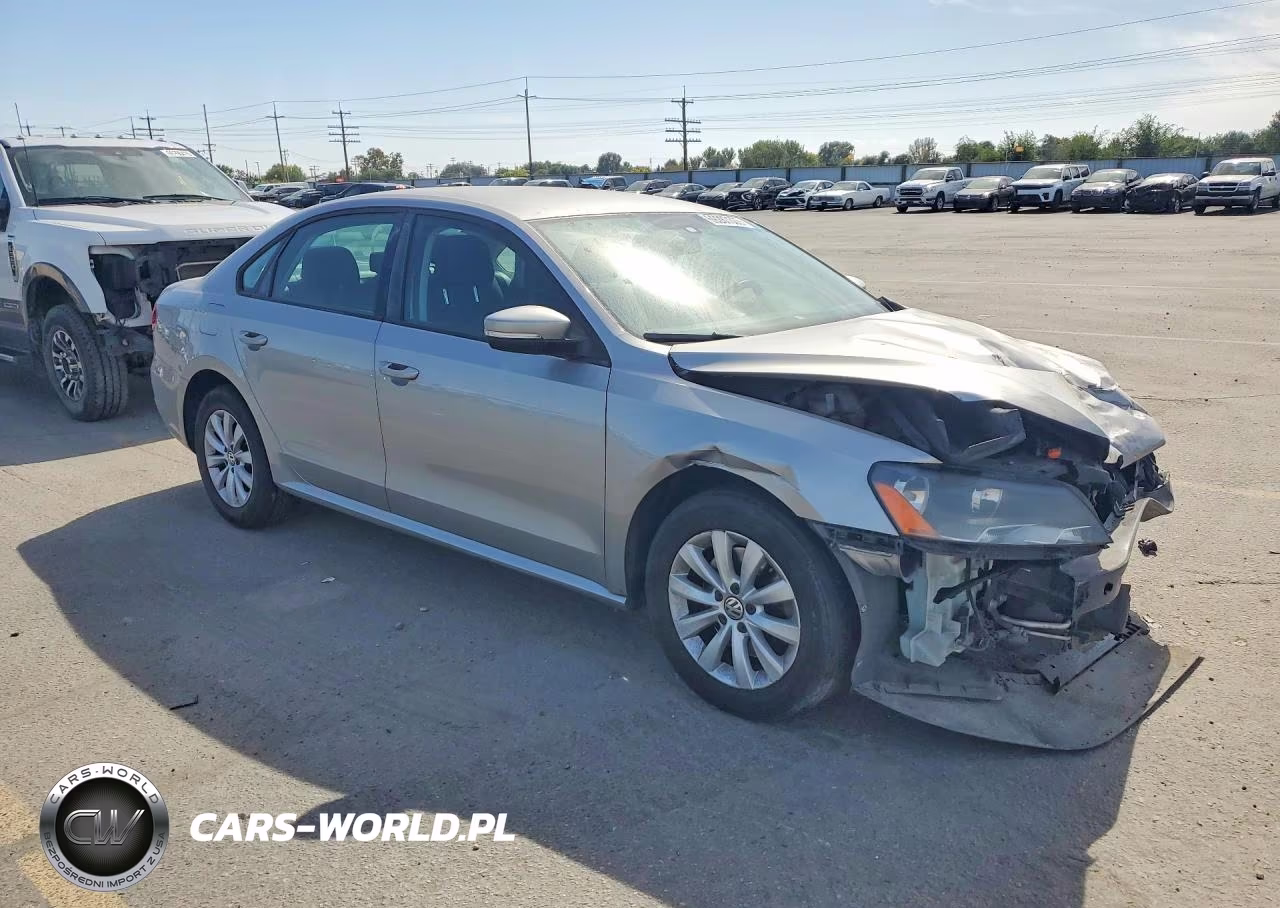2013 Volkswagen Passat S VIN:1VWAP7A33DC050717 - 4