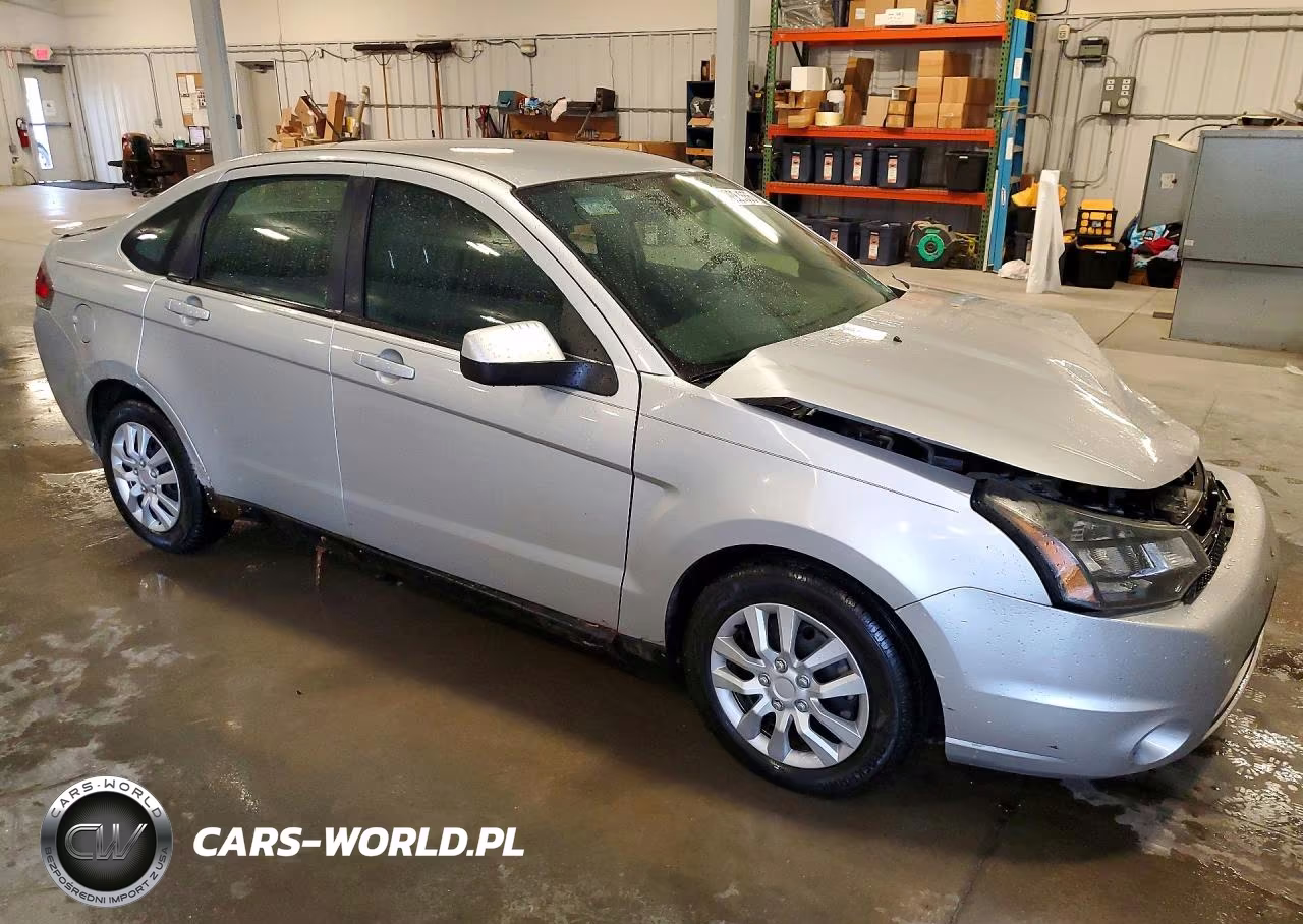 2010 Ford Focus Ses VIN:1FAHP3GN5AW273098 - 4