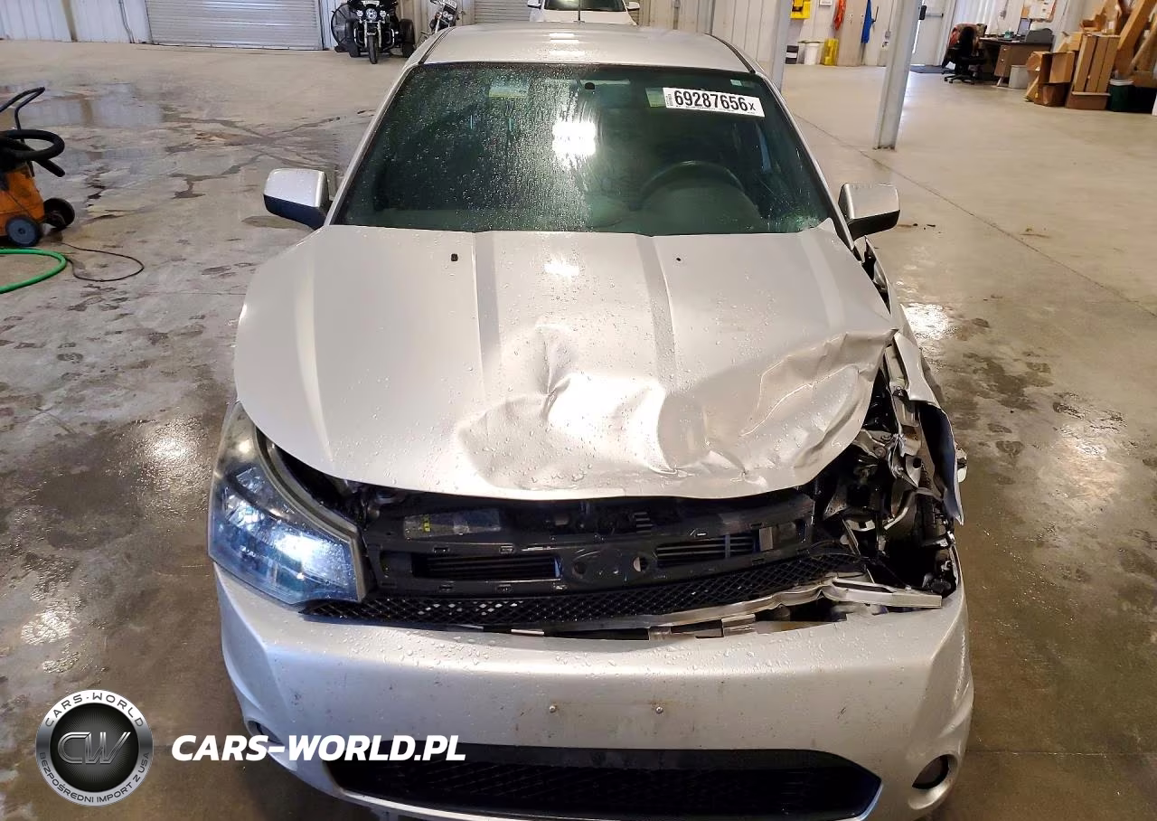 2010 Ford Focus Ses VIN:1FAHP3GN5AW273098 - 5
