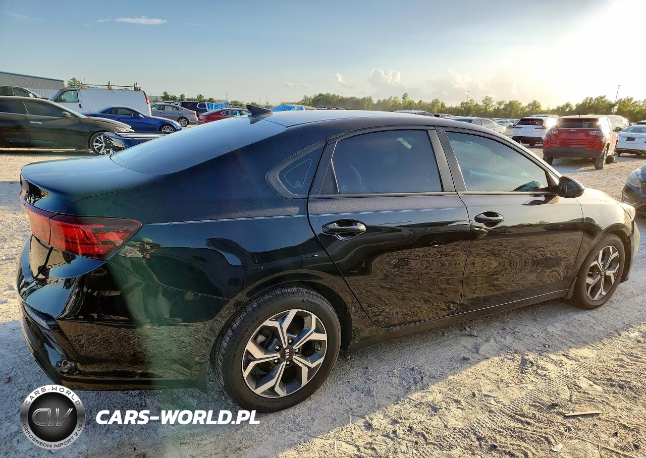2020 Kia Forte Lxs VIN:3KPF24AD9LE241337 - 3