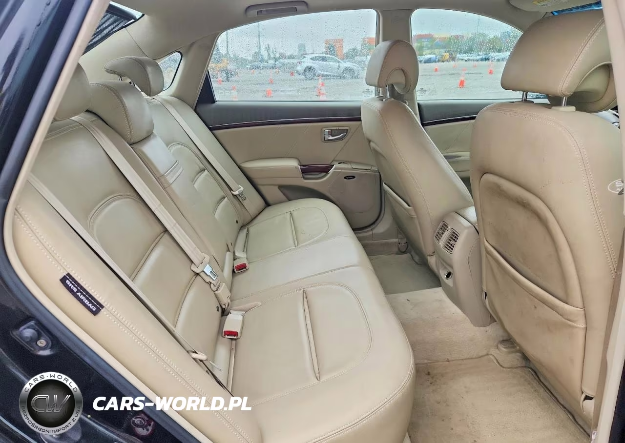 2007 Hyundai Azera Se VIN:KMHFC46F07A171402 - 10