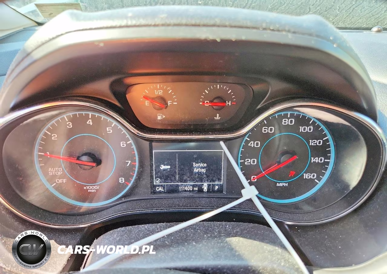 2017 Chevrolet Cruze Lt VIN:1G1BE5SM2H7223563 - 9