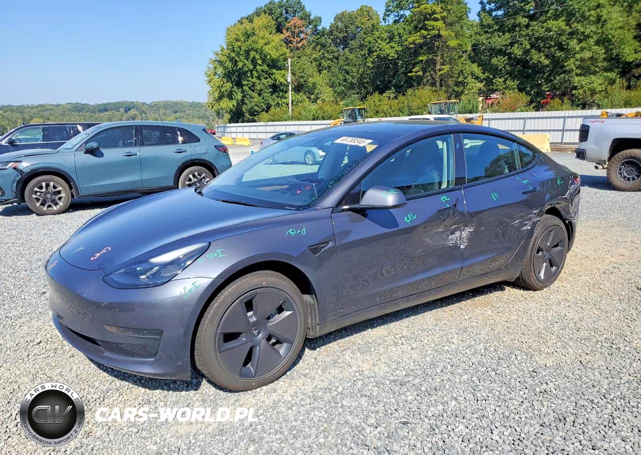 2023 Tesla Model 3 VIN:5YJ3E1EAXPF695444 - 1