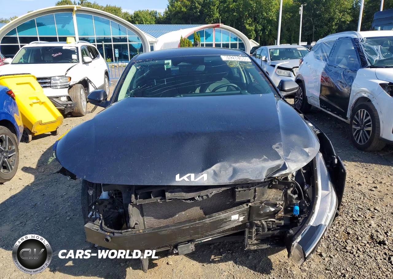 2025 Kia K4 Lxs VIN:3KPFT4DEXSE093800 - 5