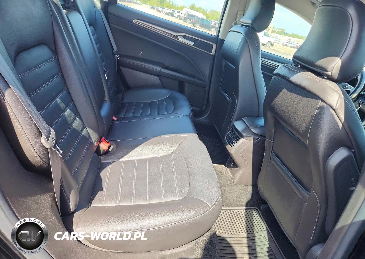 2016 Ford Fusion Se VIN:3FA6P0T98GR403899 - 10