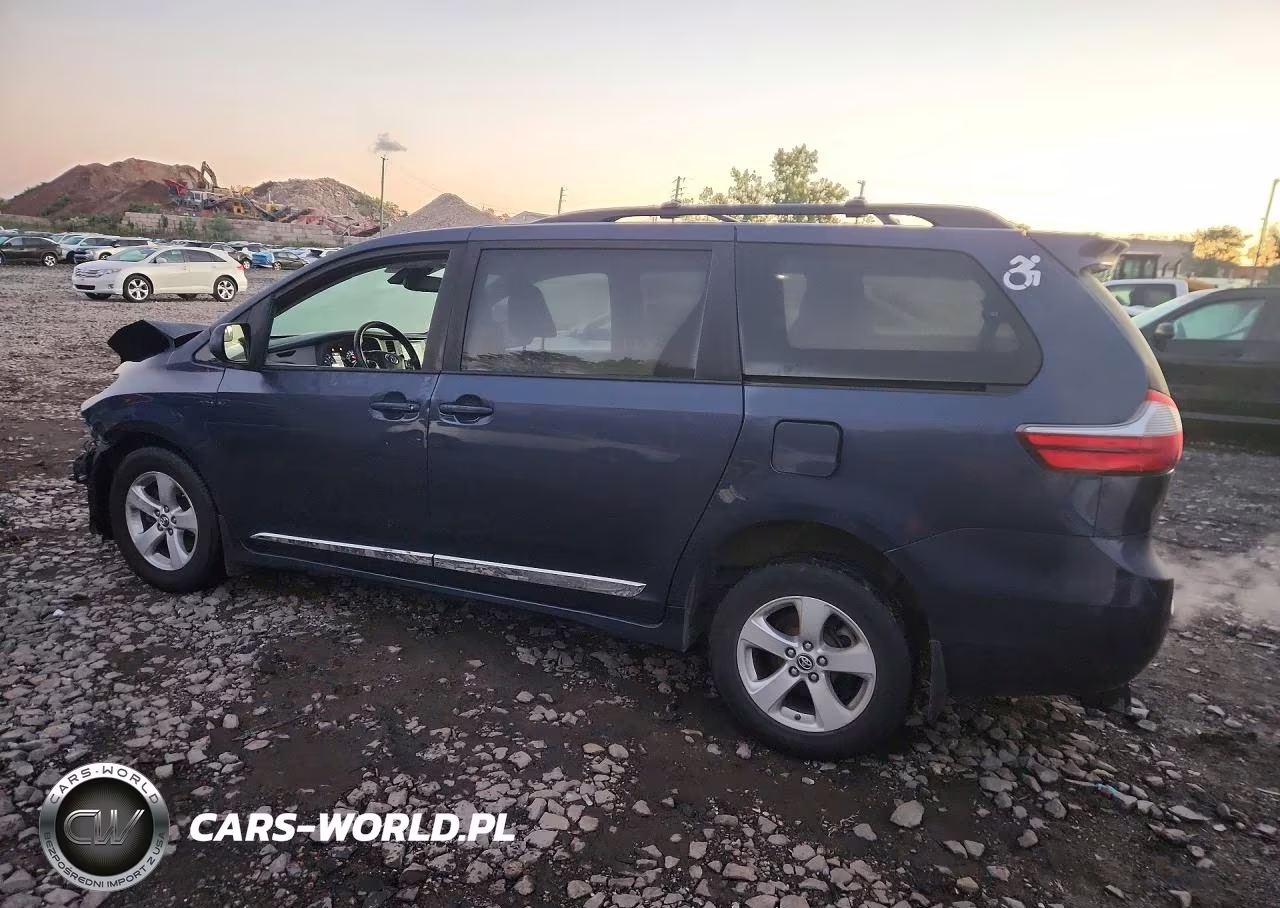 2020 Toyota Sienna Le VIN:5TDKZ3DC3LS022385 - 2