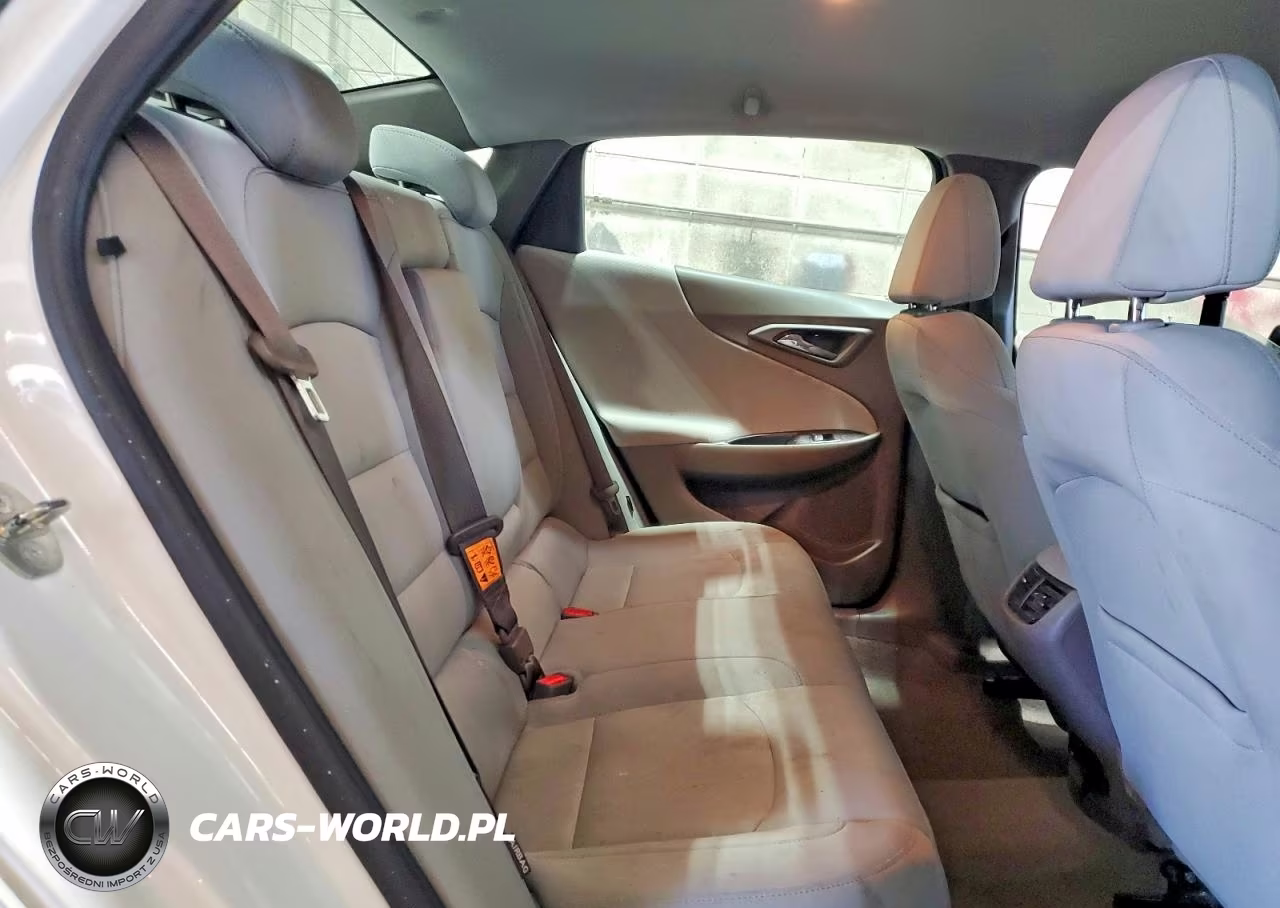 2018 Chevrolet Malibu Lt VIN:1G1ZD5ST0JF192351 - 10