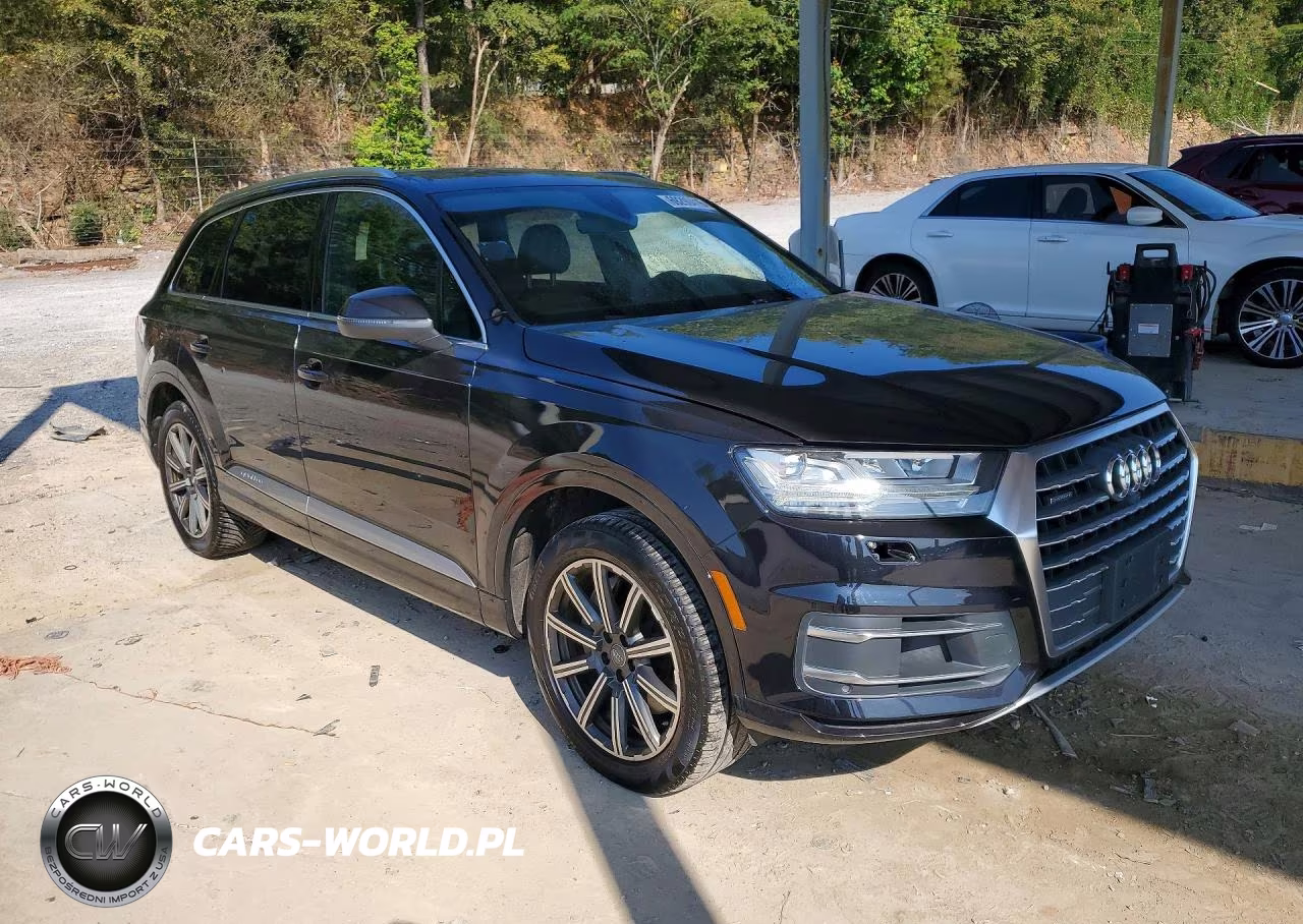 2017 Audi Q7 Premium Plus VIN:WA1LAAF72HD023606 - 4