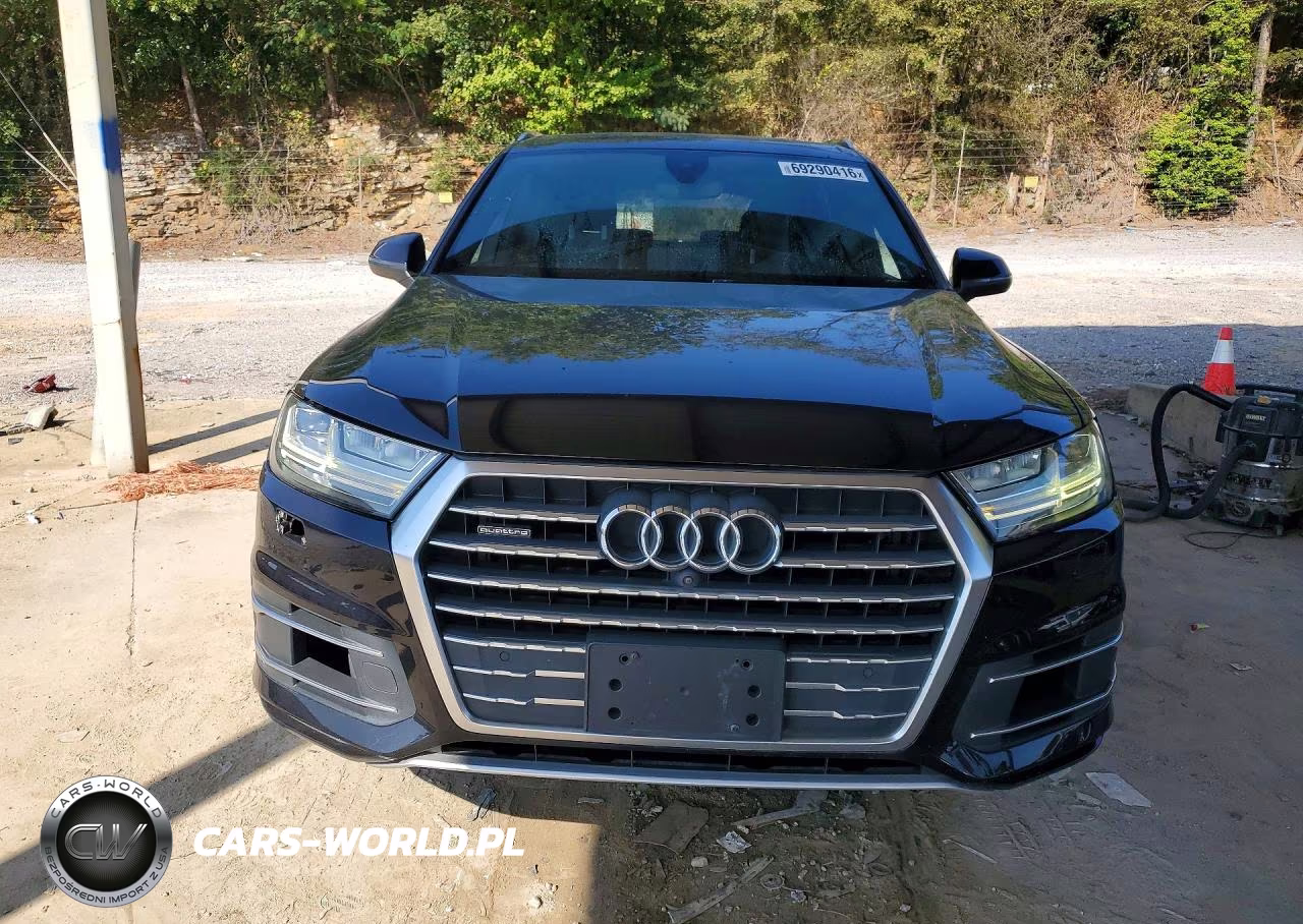 2017 Audi Q7 Premium Plus VIN:WA1LAAF72HD023606 - 5