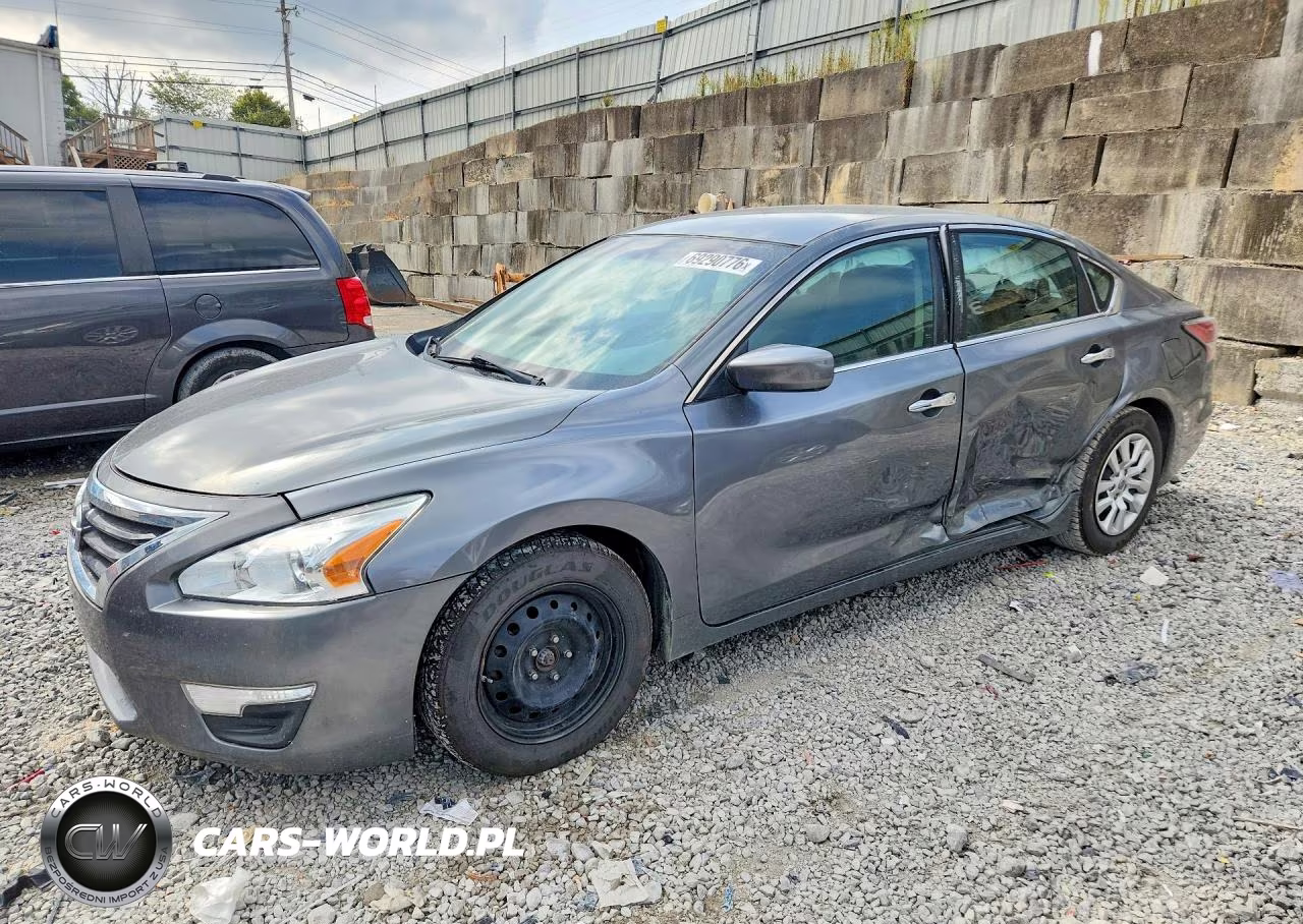 2014 Nissan Altima 2.5 S VIN:1N4AL3AP8EN355300 - 1