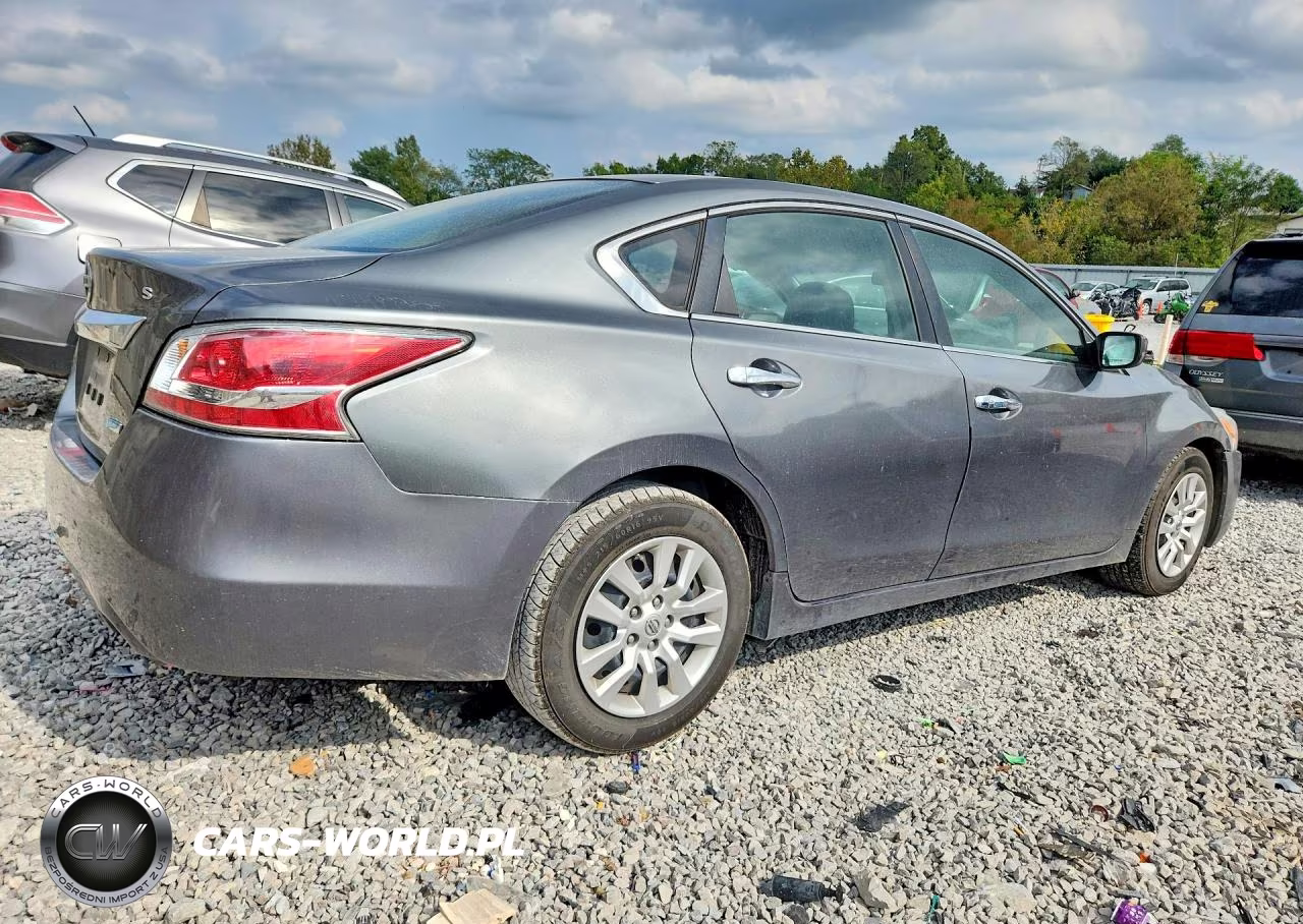 2014 Nissan Altima 2.5 S VIN:1N4AL3AP8EN355300 - 3