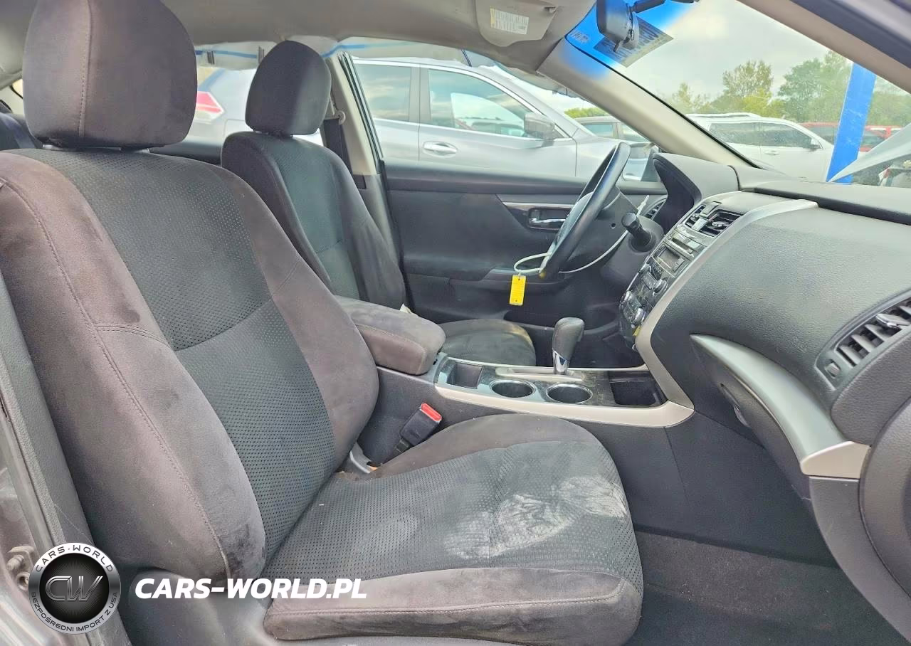 2014 Nissan Altima 2.5 S VIN:1N4AL3AP8EN355300 - 7
