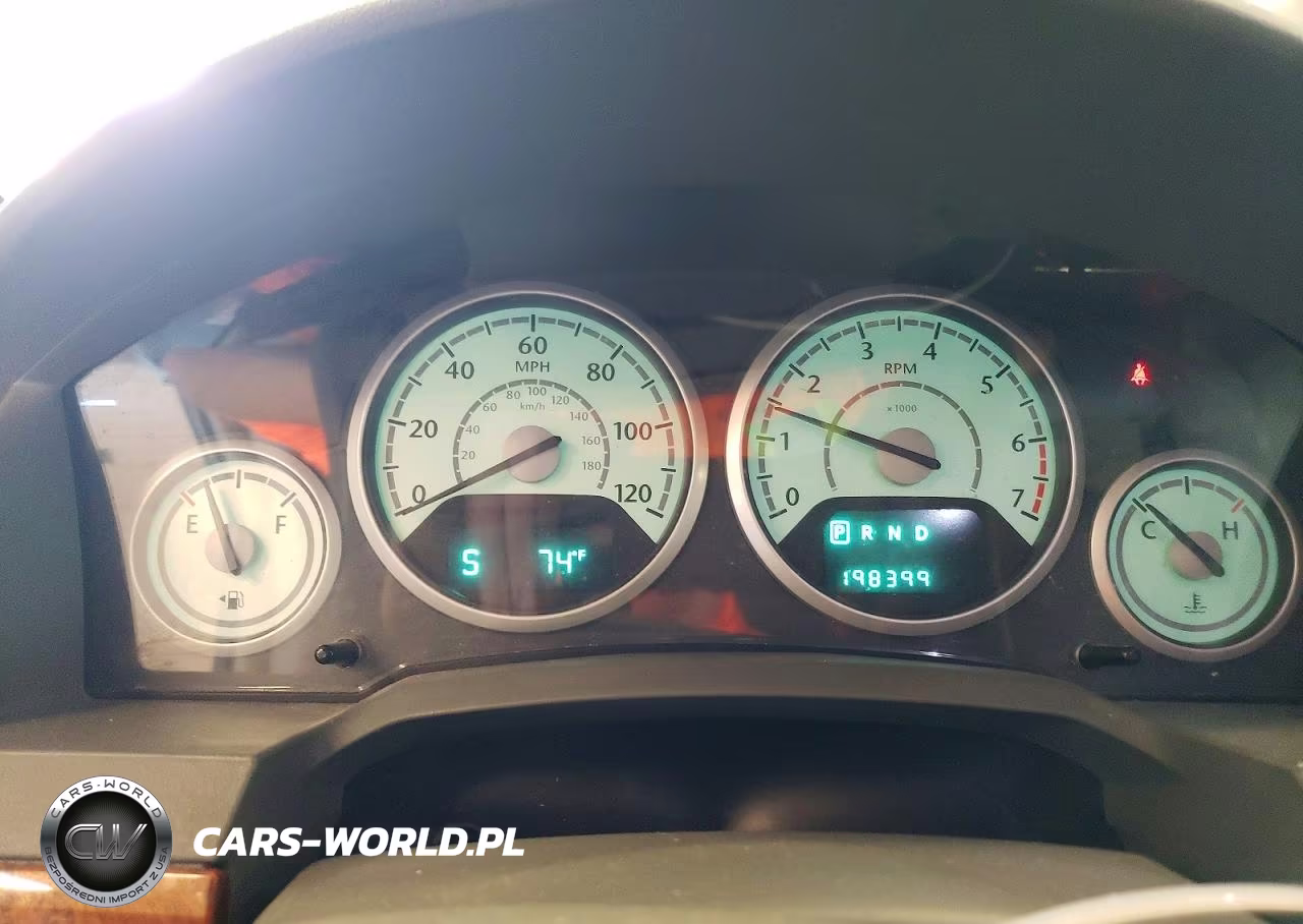 2008 Chrysler Town & Country Touring VIN:2A8HR54P38R675185 - 9