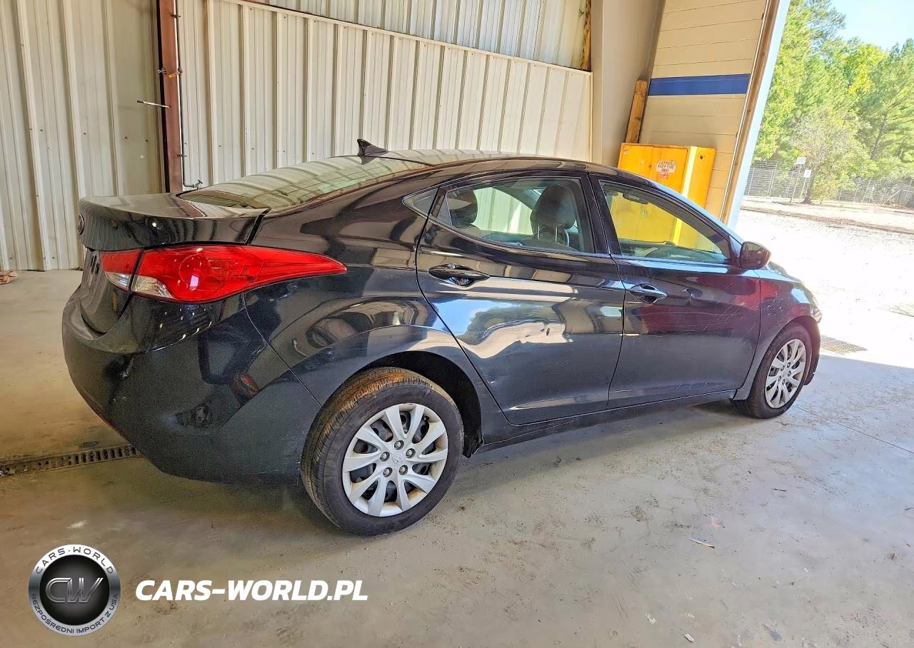 2013 Hyundai Elantra Gls VIN:5NPDH4AE2DH226545 - 3