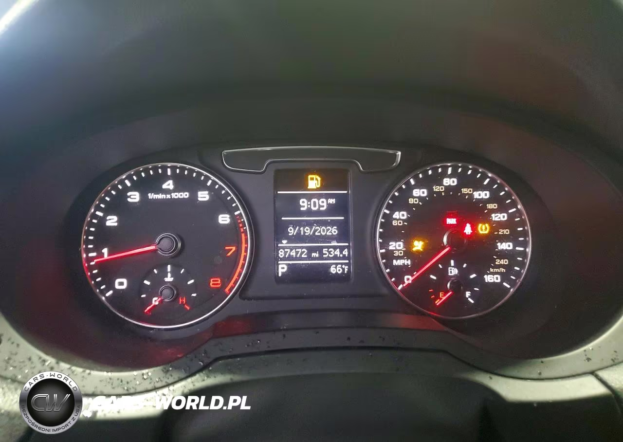 2017 Audi Q3 Premium VIN:WA1ECCFS2HR000820 - 9