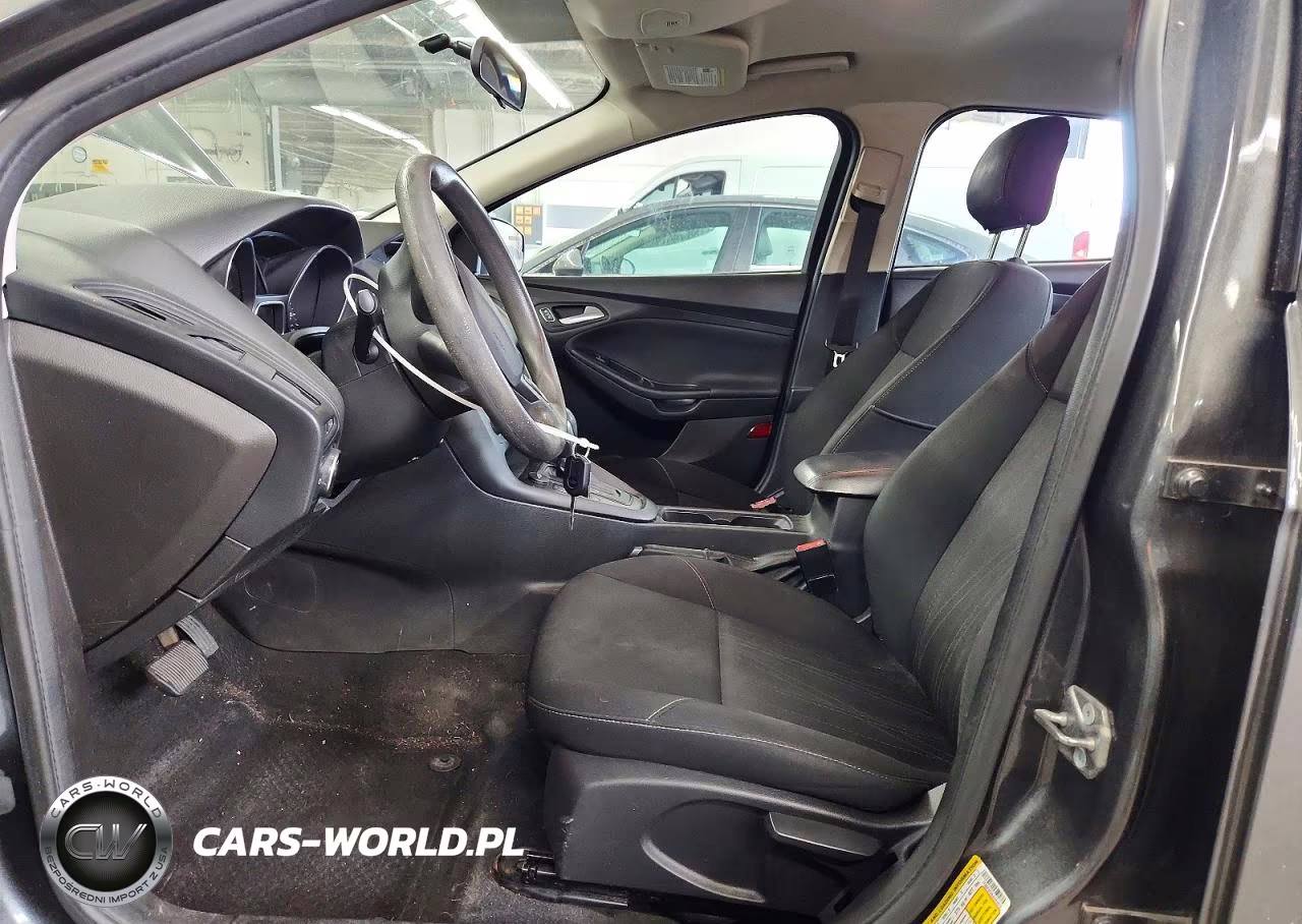 2018 Ford Focus Se VIN:1FADP3F28JL251670 - 7