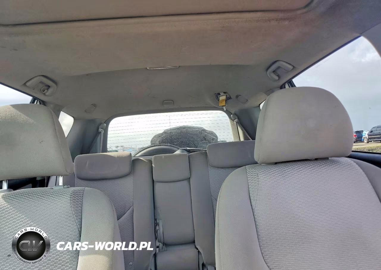 2007 Toyota Rav4 Limited VIN:JTMBK34V475033980 - 10