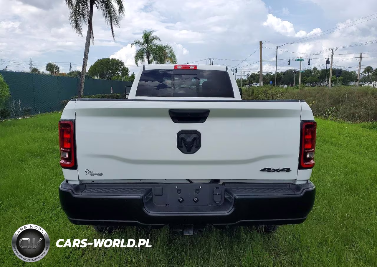 2026 Ram 3500 Tradesman VIN:3C63R3GLXTG218281 - 6