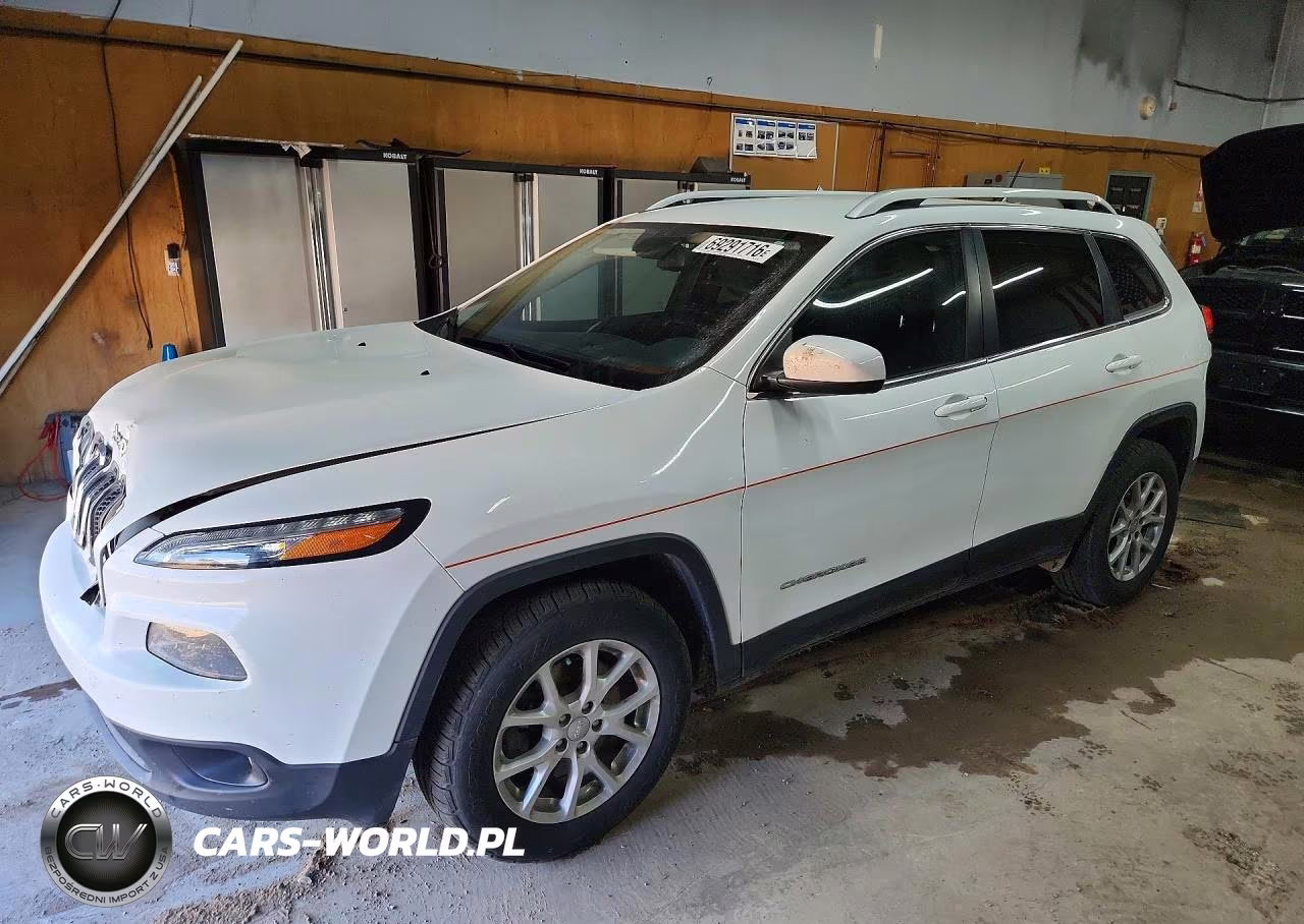 2015 Jeep Cherokee Latitude VIN:1C4PJMCB5FW681780 - 1